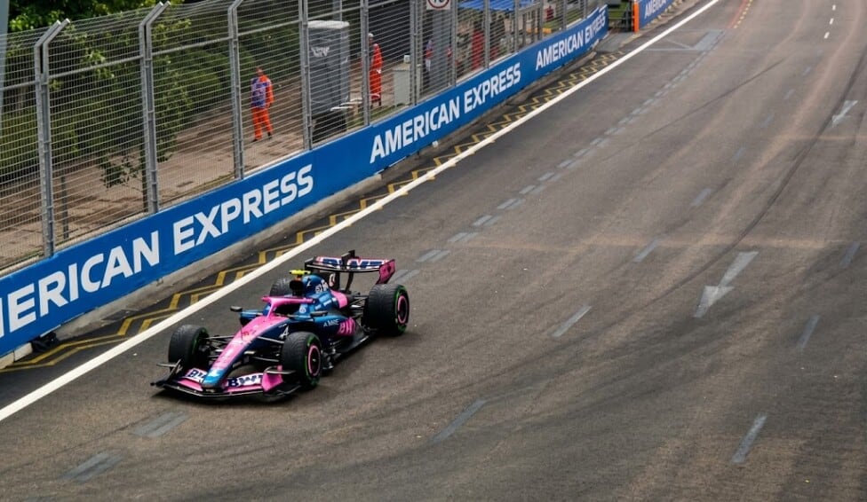 Verstappen se quedó con la Sprint en Singapur y Colapinto se quedó sin auto a las dos vueltas