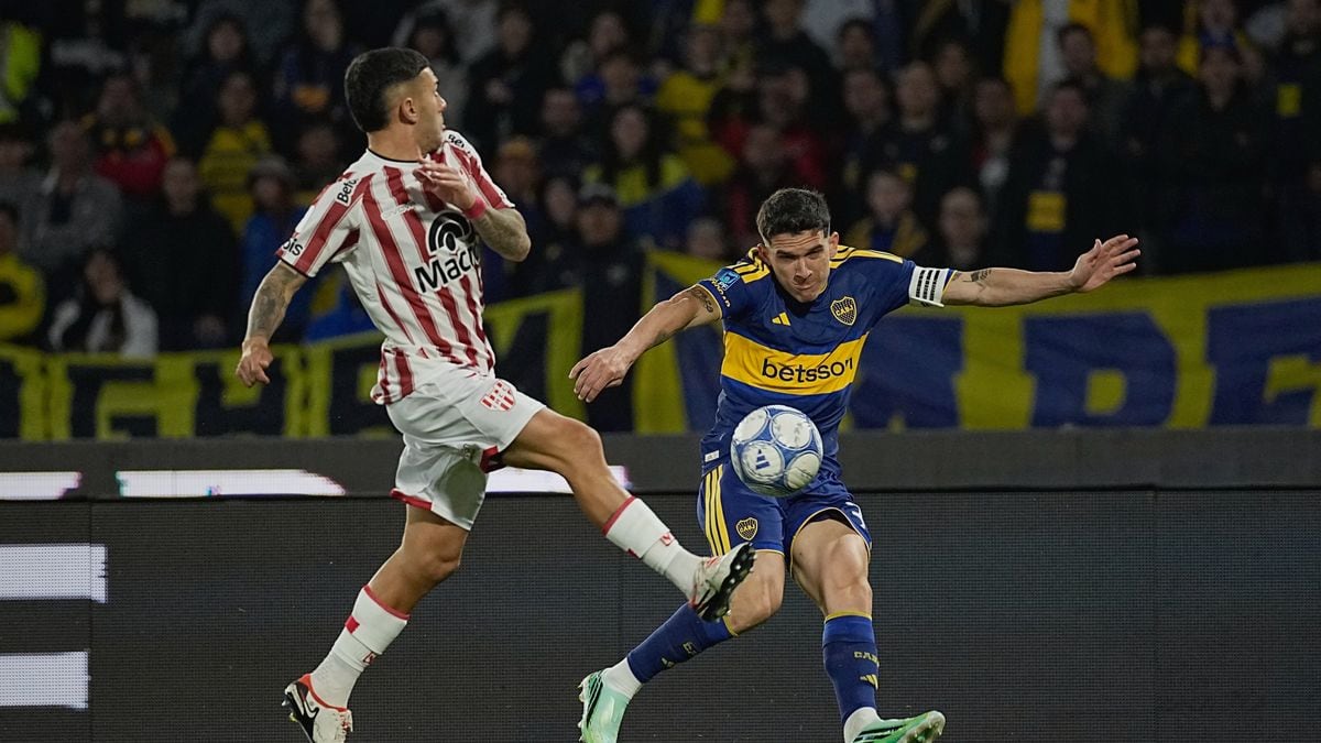 Boca empató en Córdoba, dejó dos titulares en el vestuario y ahora reza por Paredes