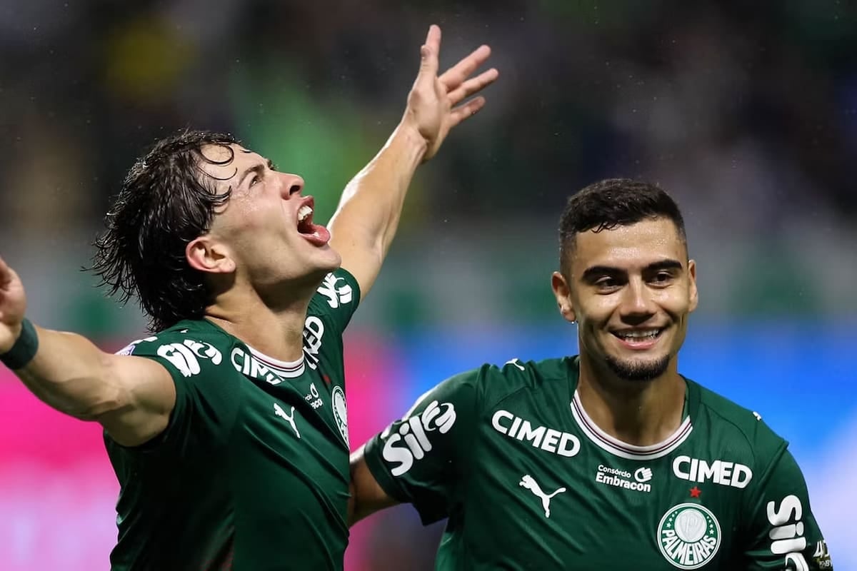 El mendocino Giay se mandó un doblete y dejó a Seedorf con el campo sembrado de dudas