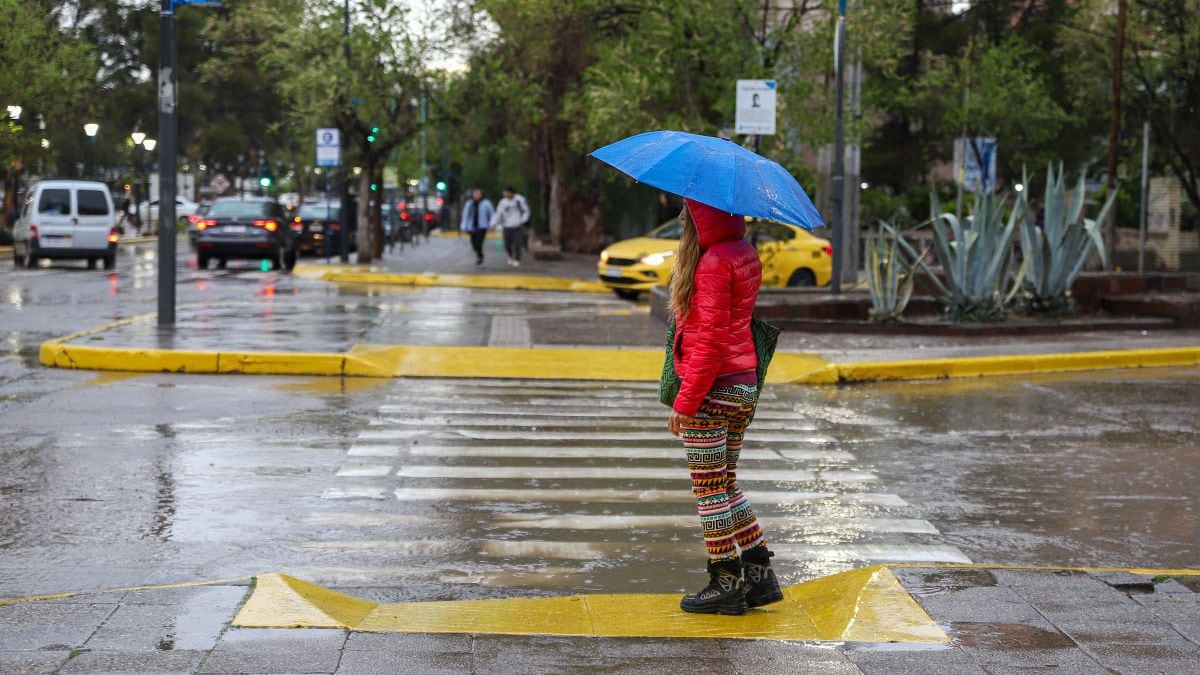 Se vino la noche encima del norte neuquino: alerta naranja por tormentas y granizo en seis departamentos