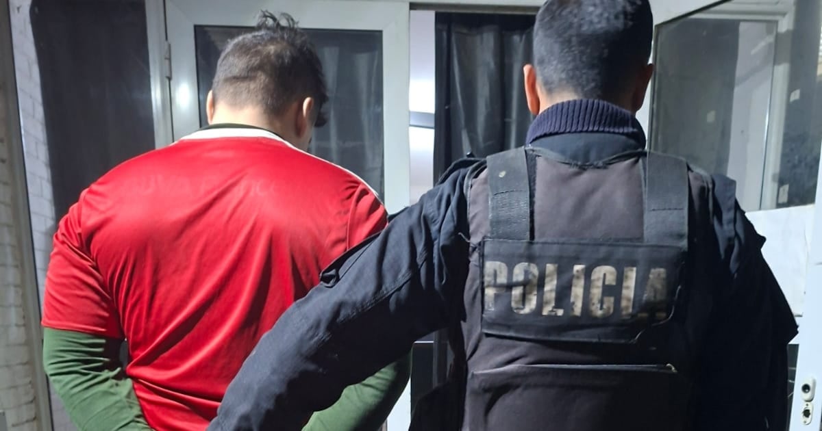 Un exagente exonerado, detenido como único sospechoso del crimen de una joven hallada envuelta en una frazada en Rosario