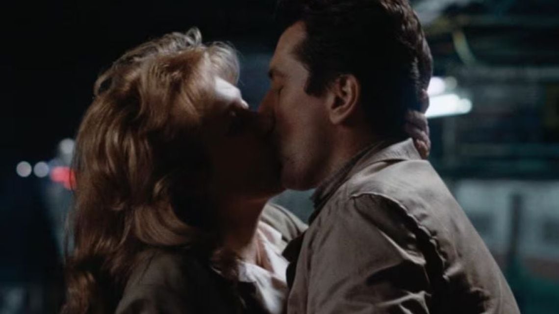 "Enamorarse": cuando De Niro y Streep dejaron las armas y se cruzaron en un vagón del tren