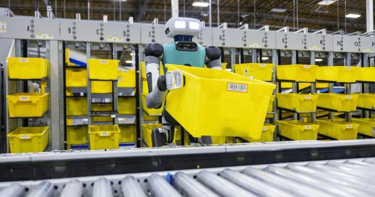 Amazon ya tiene un millón de robots trabajando en sus depósitos y el dato preocupa más de lo que la empresa quiere admitir