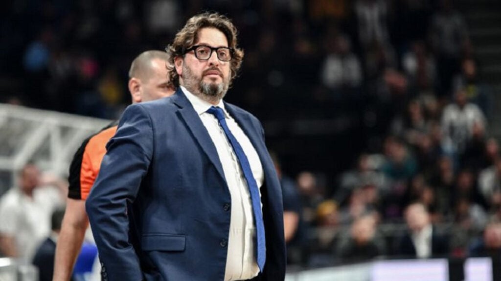 Baskonia cortó a Galbiati y va a buscar al hombre que ya sabe cómo se cocina en Vitoria