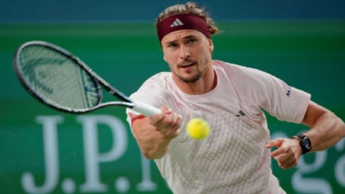 Zverev pasó la aplanadora en Shanghai y ya huele el número uno del mundo