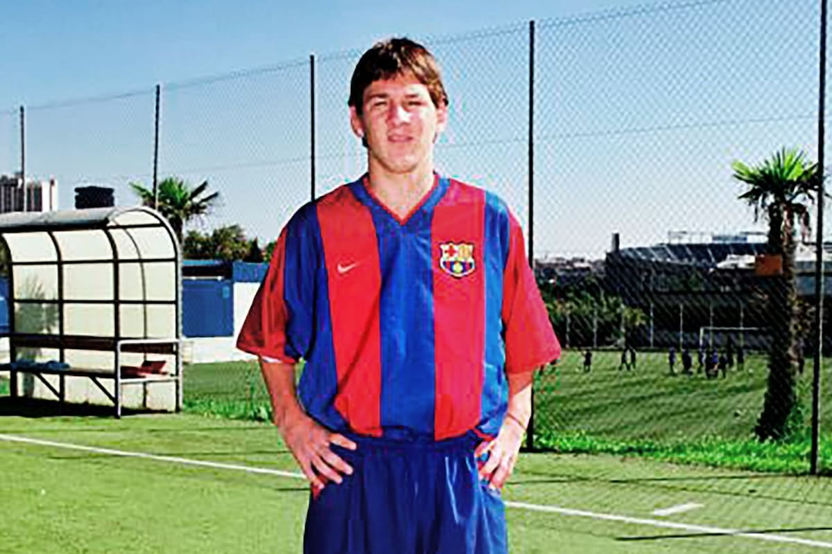 Los informes que casi le cierran la puerta a Messi en el Barcelona: uno pidió no ficharlo, otro lo comparó con Maradona