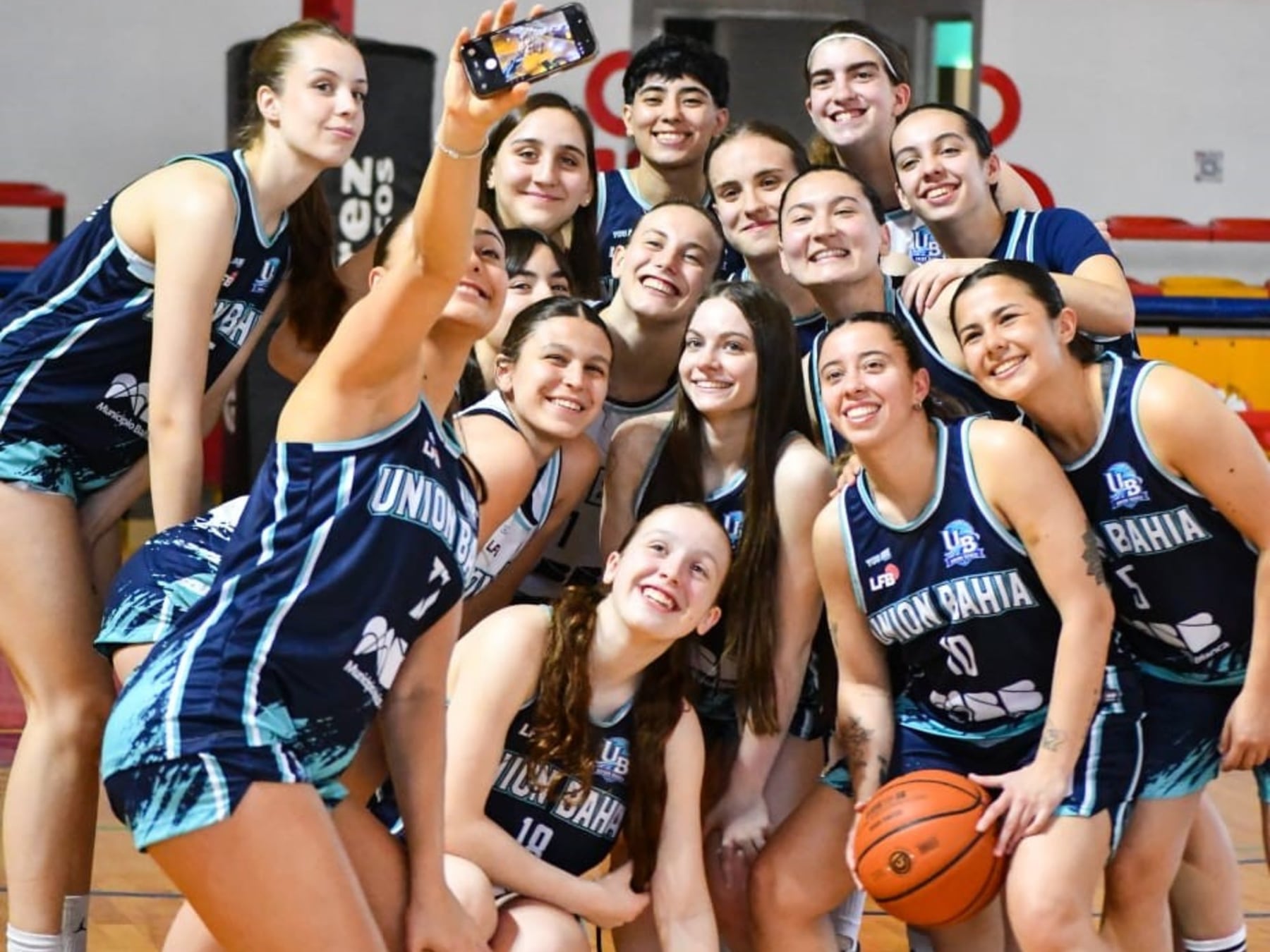 Bahía Blanca vuelve a la elite del básquet, esta vez de la mano de las mujeres