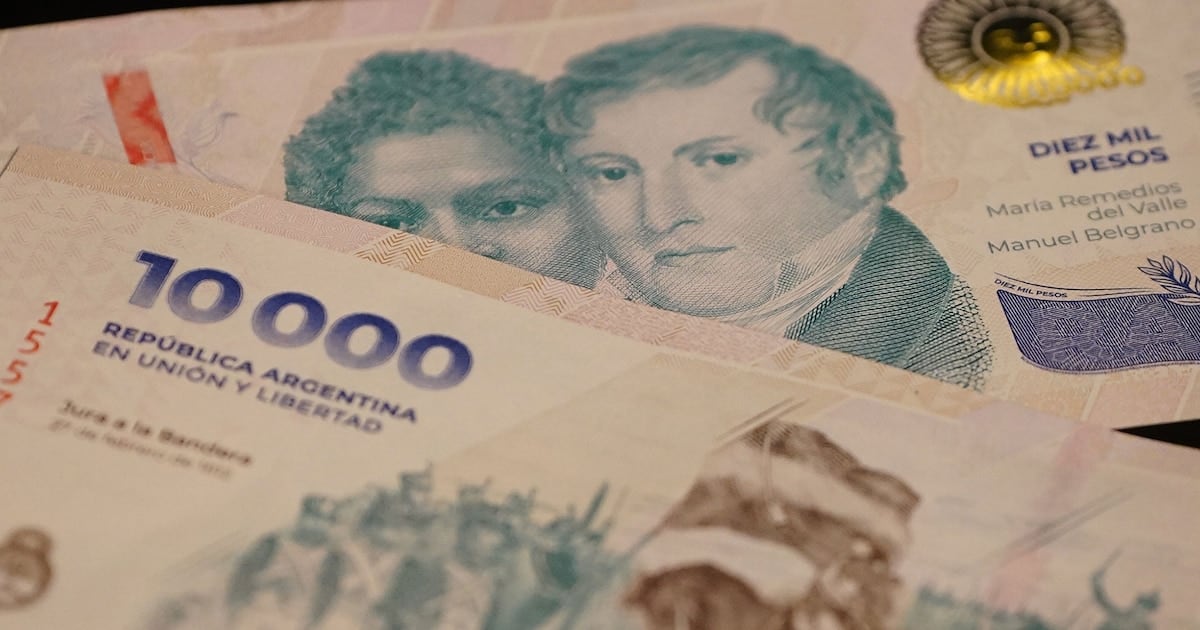 Tras el ajuste de septiembre, el sueldo inicial bancario se ubica en 2,62 millones de pesos brutos y suma 23,6% en el año