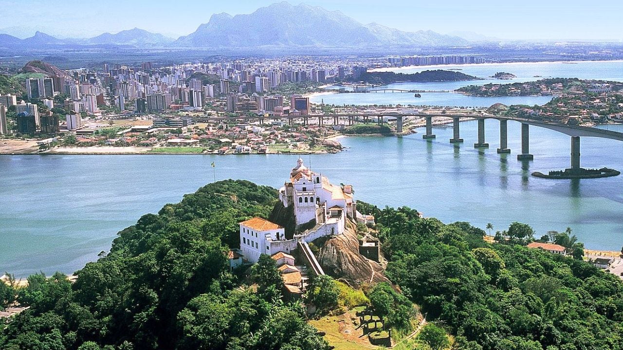 Espírito Santo: el destino brasileño que se reinventa entre playas, sierras y el aroma del café