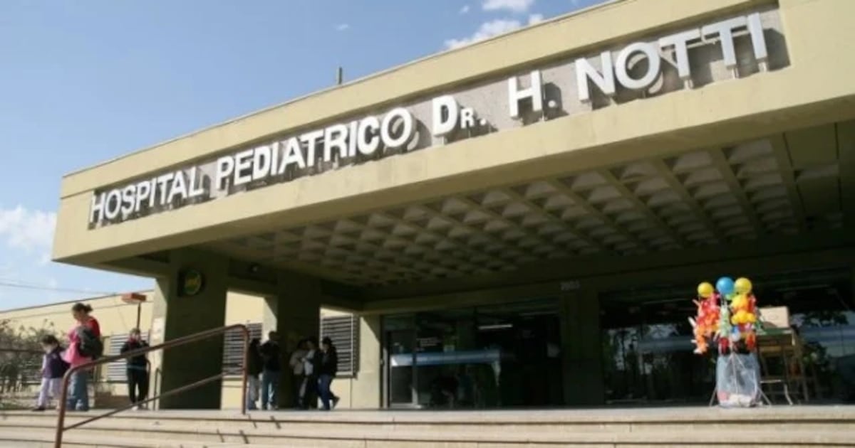 Murió una niña de ocho años en un choque entre una moto y una camioneta en Maipú